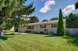 611 Olympic St Sun Prairie-17